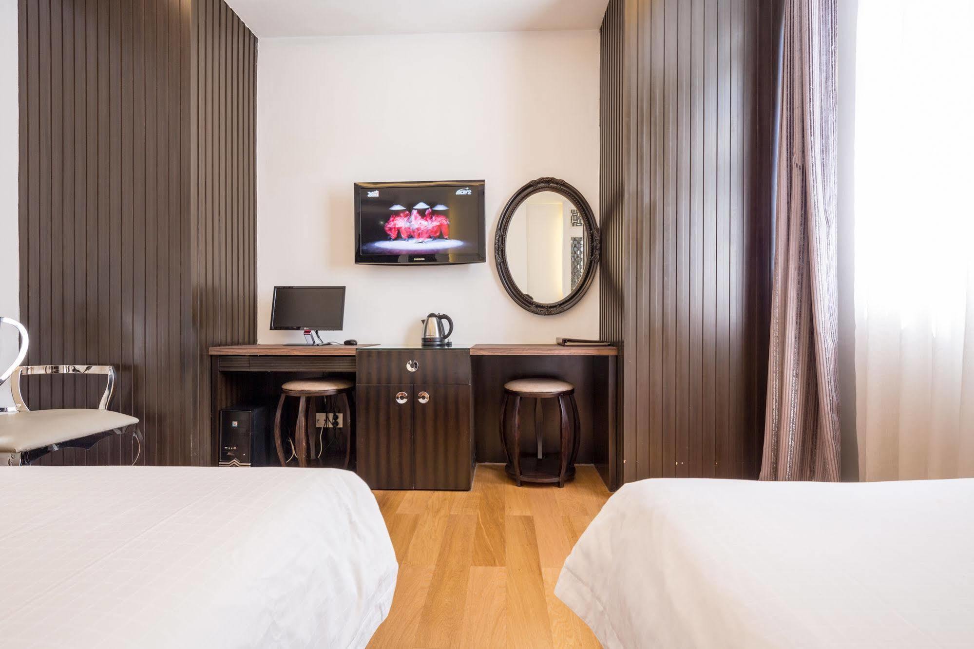 A&Em Hai Ba Trung Hotel Ho Şi Min Exterior foto